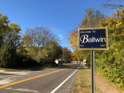Ballwin mo street sign